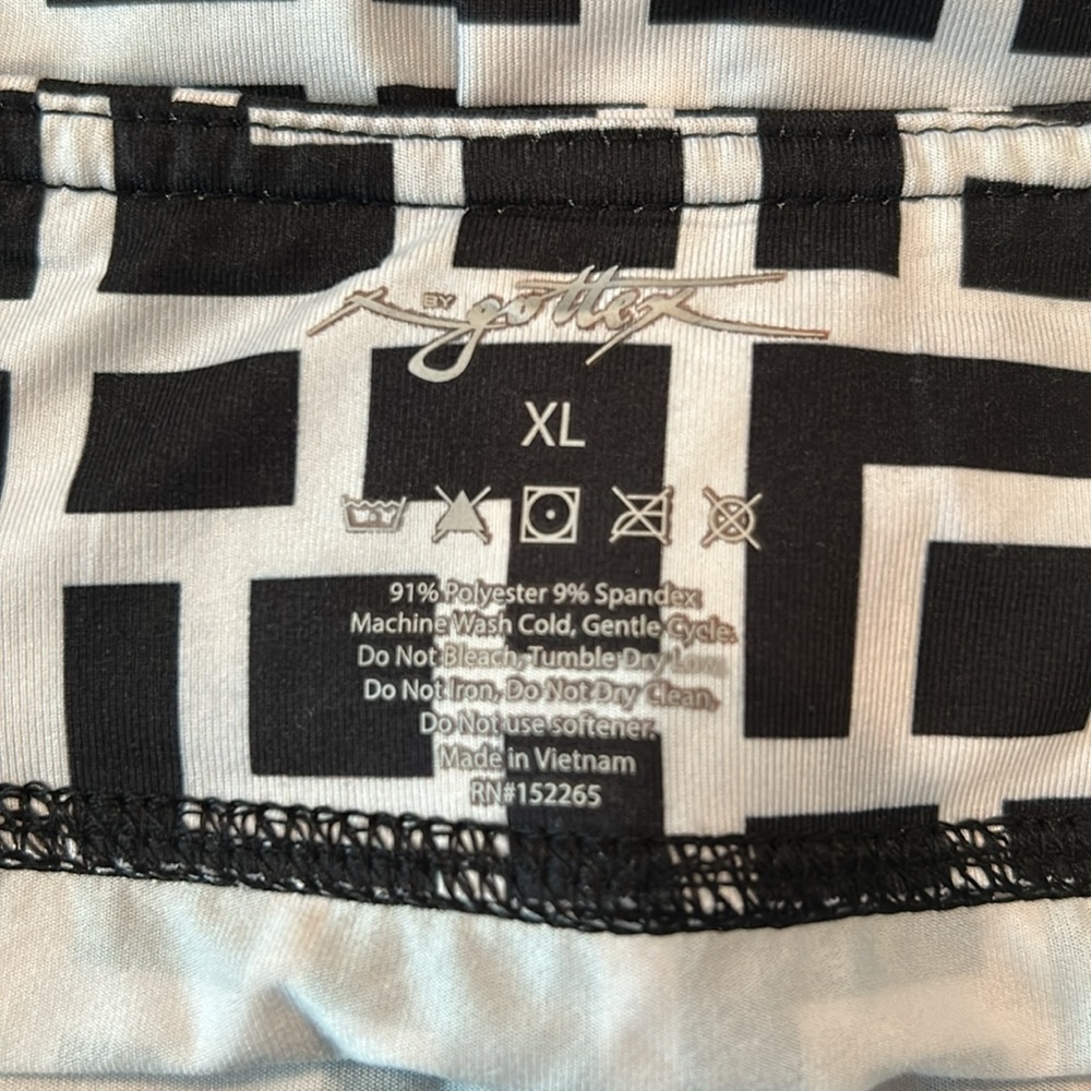 Skort - Picture 3 of 3